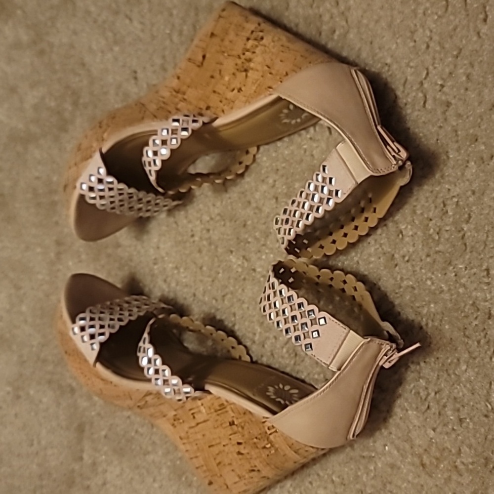 Yellow Box Wedge Sandals - Picture 5 of 8